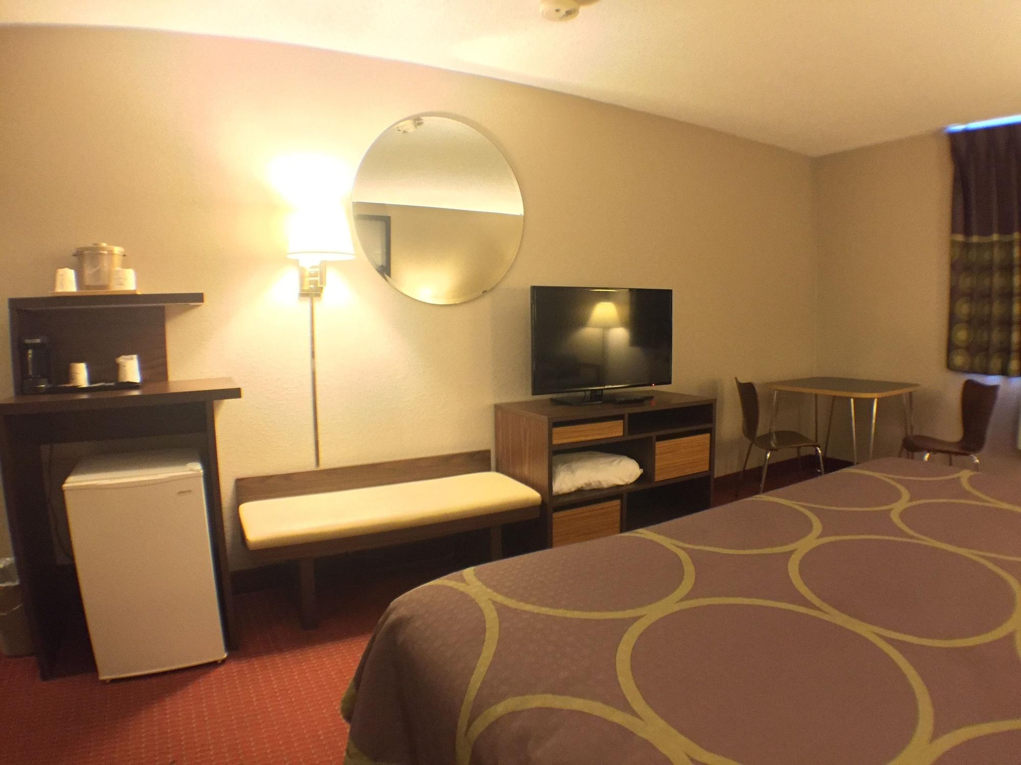 Super 8 by Wyndham Niagara Falls Bagian luar foto